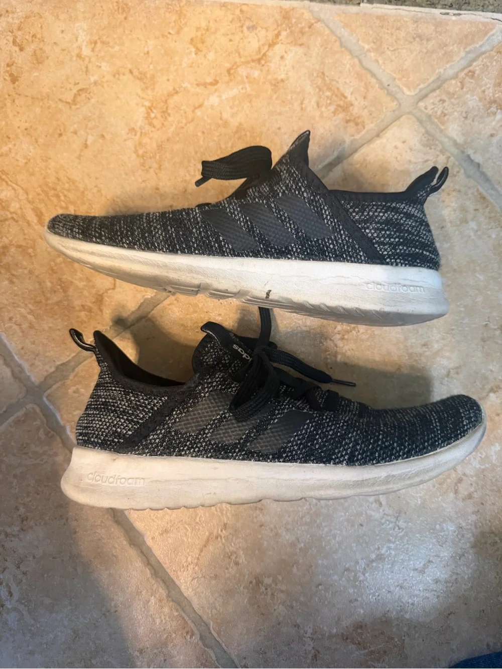 adidas Black and White Knit Athletic Sneakers Cloud size 7